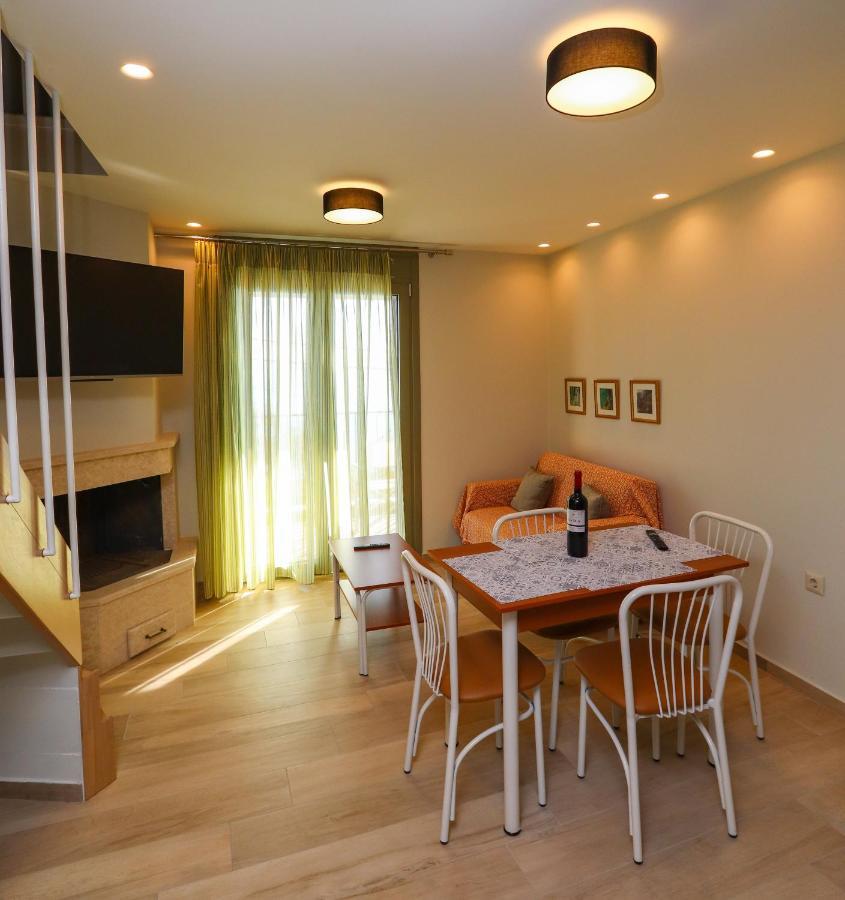 East & West Seaside Holiday home *